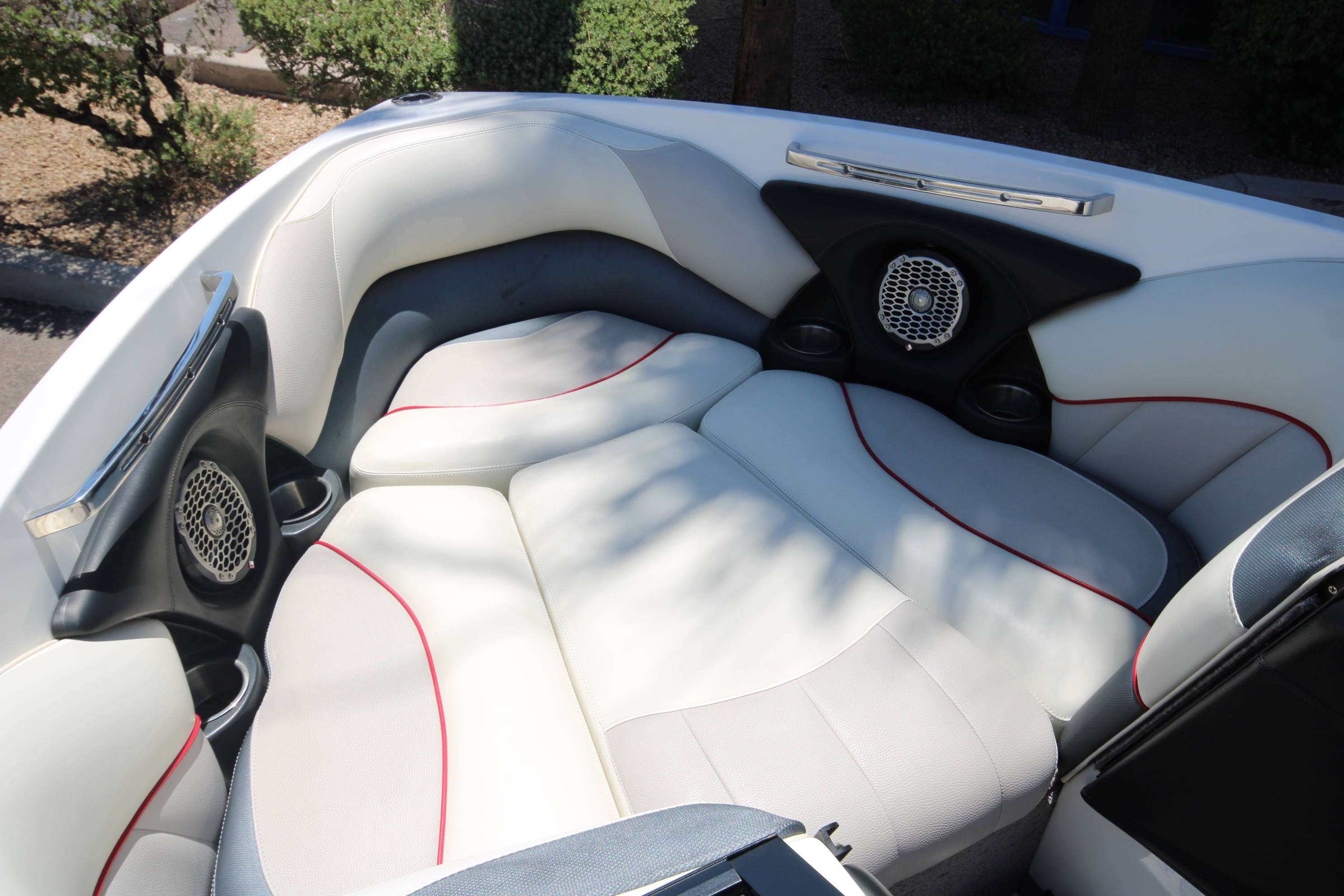 2012 Malibu 247 LSV with Surf System! Icon
